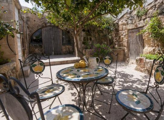 Villa 19Th Century Magical House In Galilee Eilabun Exterior foto