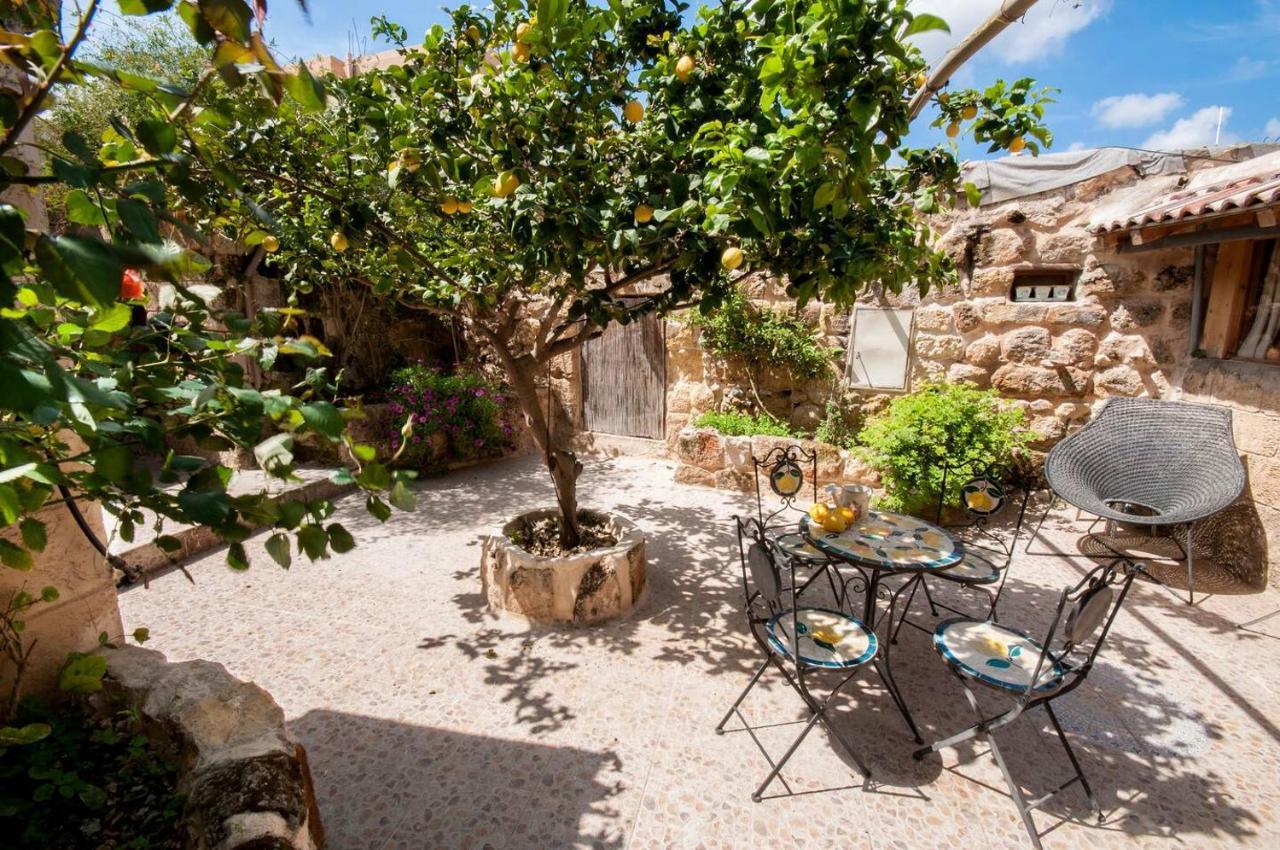 Villa 19Th Century Magical House In Galilee Eilabun Exterior foto